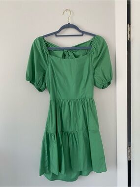 Green Puff-Sleeve Tiered Mini Dress